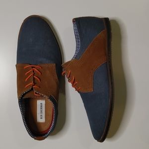 Ben Sherman British Wardrobe Size 10  pair Navy/Brown
